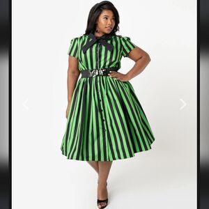 1950s Style Green & Black Striped Cora Swing Dress